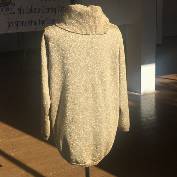 Gold with gold metallic thread/shimmer large turtleneck sweater - Picture 2 of 7